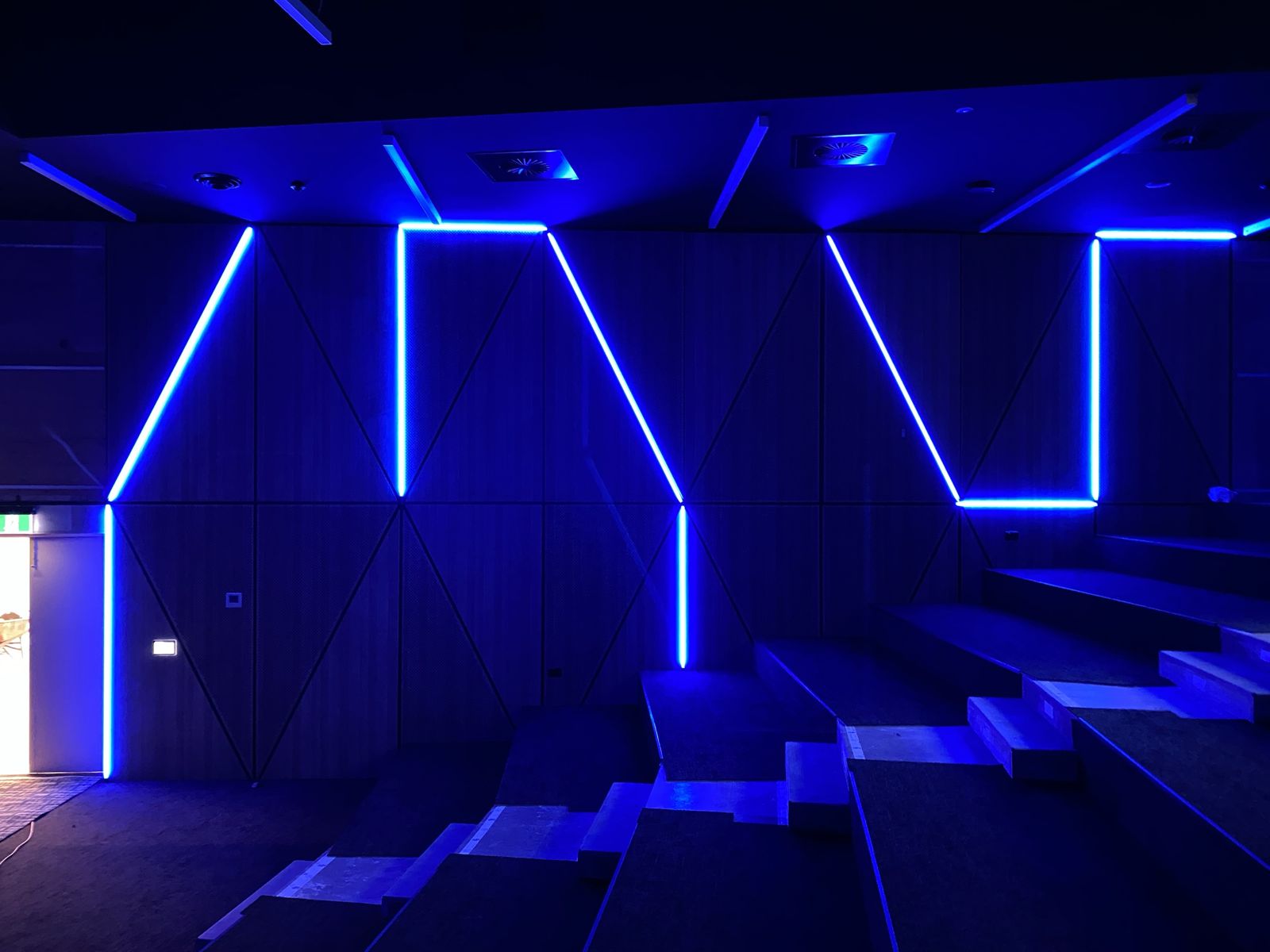 The same LED wall set to blue